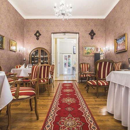 Centercity Apartments Prešov Buitenkant foto
