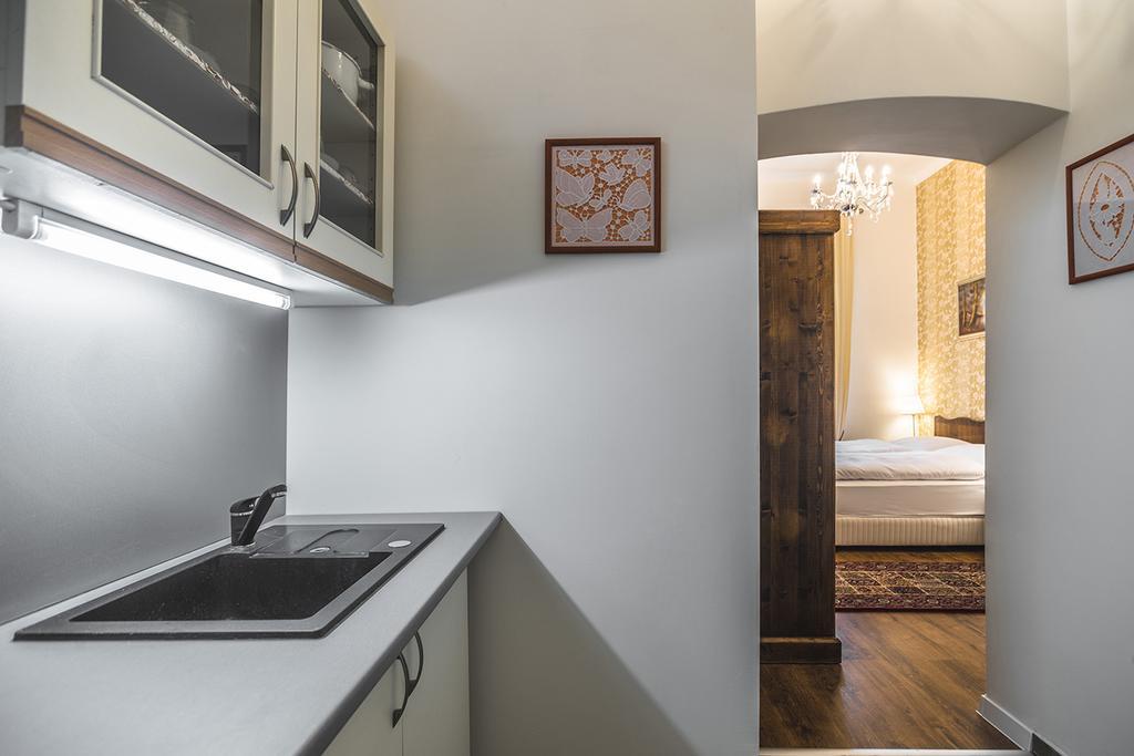 Centercity Apartments Prešov Buitenkant foto