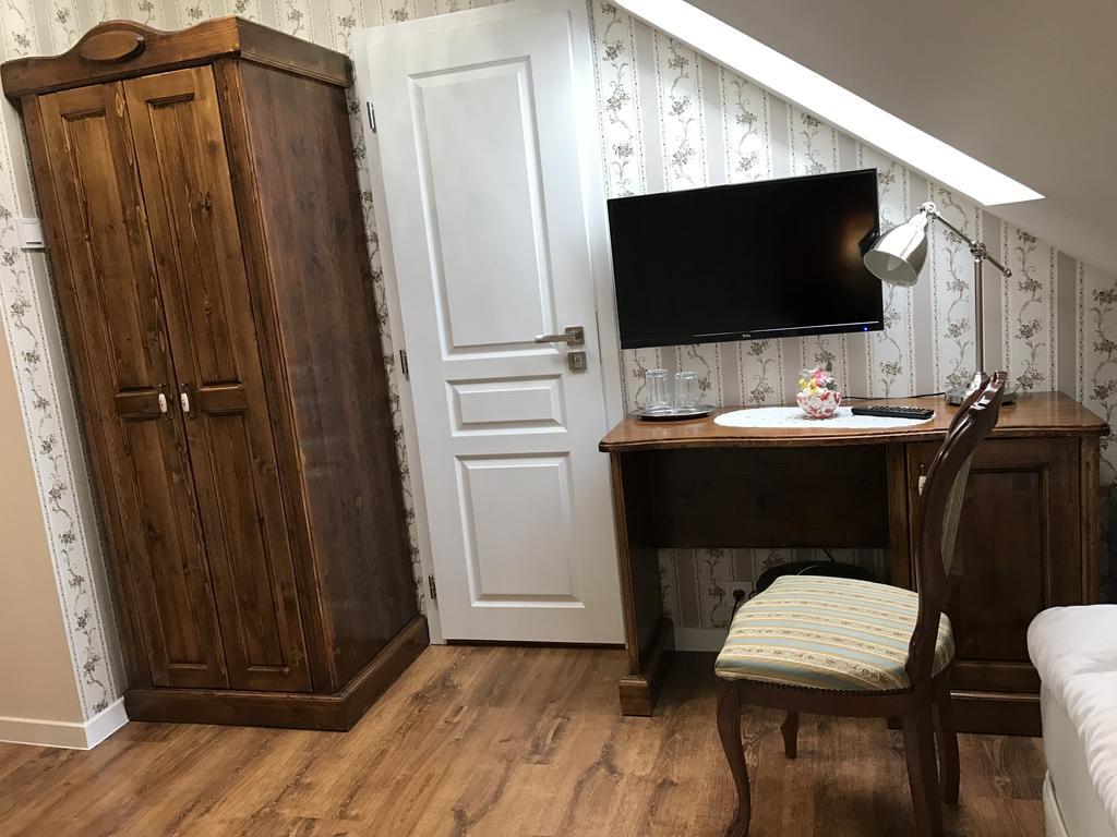 Centercity Apartments Prešov Buitenkant foto